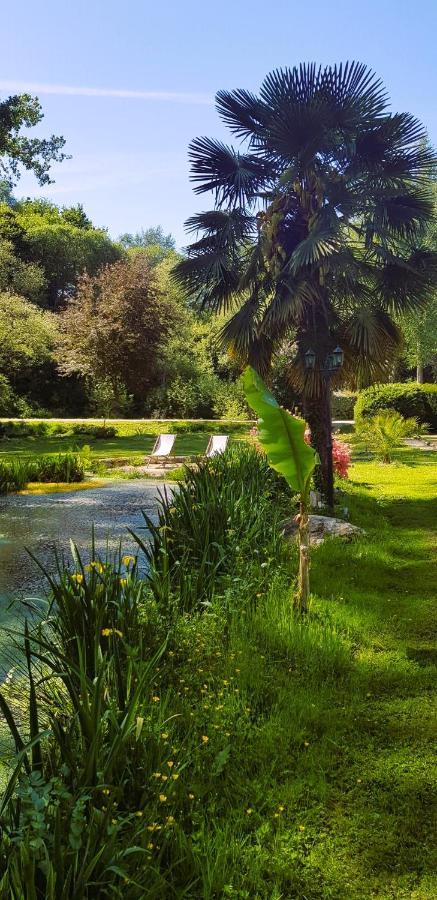 Le Vieux Moulin Gites - A Charming Stone Cottage With Garden View And Seasonal Pool Guégon Εξωτερικό φωτογραφία