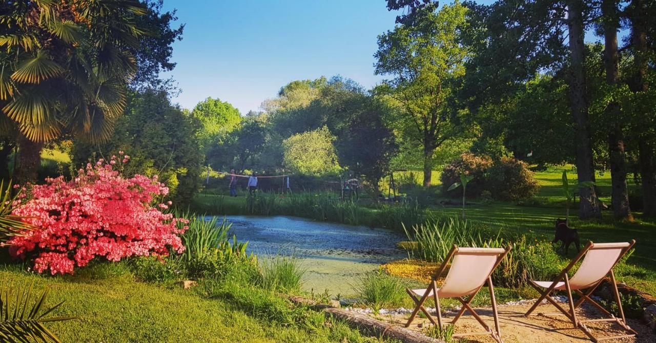 Le Vieux Moulin Gites - A Charming Stone Cottage With Garden View And Seasonal Pool Guégon Εξωτερικό φωτογραφία